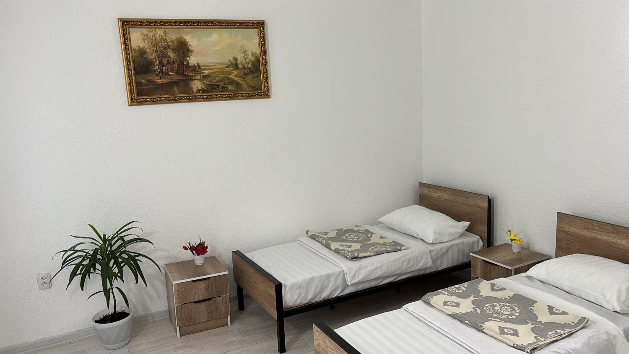 Hostel,Halal Хостел,Халал Tokmok Buitenkant foto