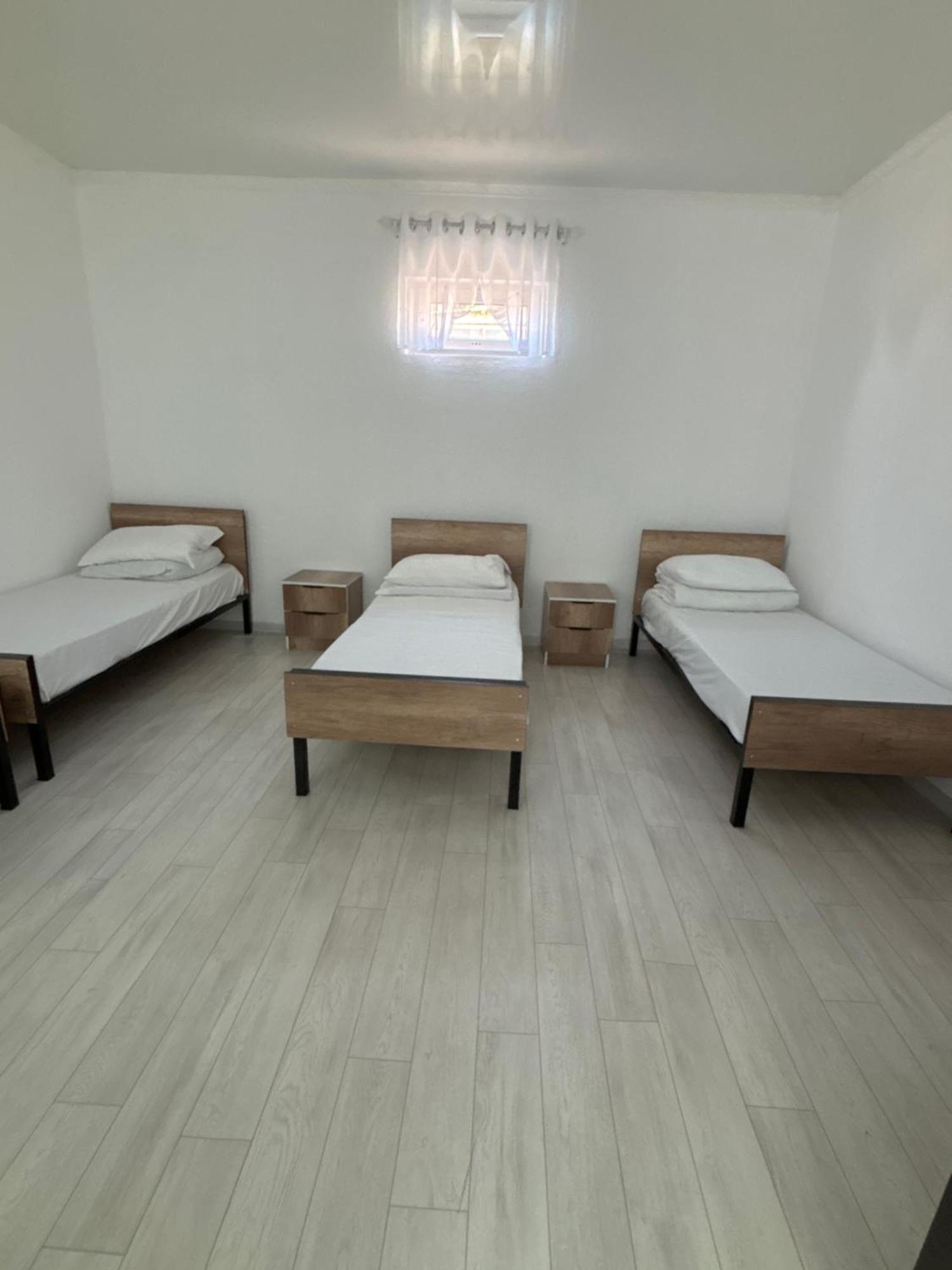 Hostel,Halal Хостел,Халал Tokmok Buitenkant foto